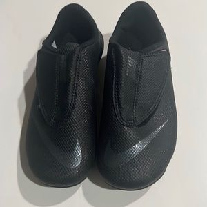 Nike Laceless Mercurial Soccer Cleats- Kids Size 13C
